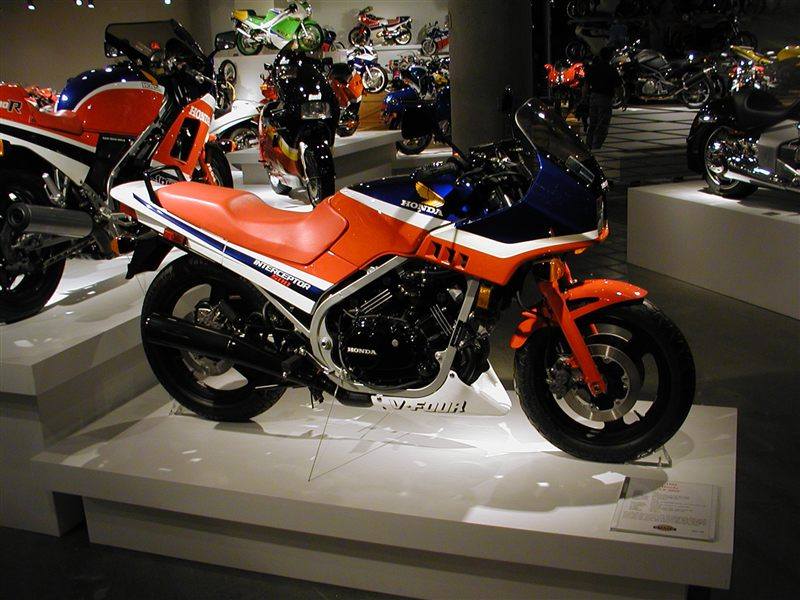 HONDA VF 500F INTERCEPTOR 1984