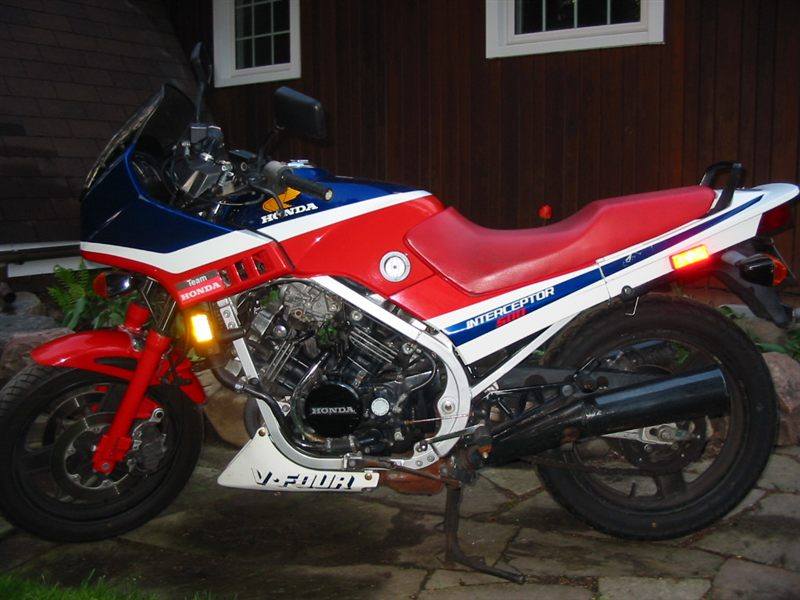 HONDA VF 500F INTERCEPTOR 1984