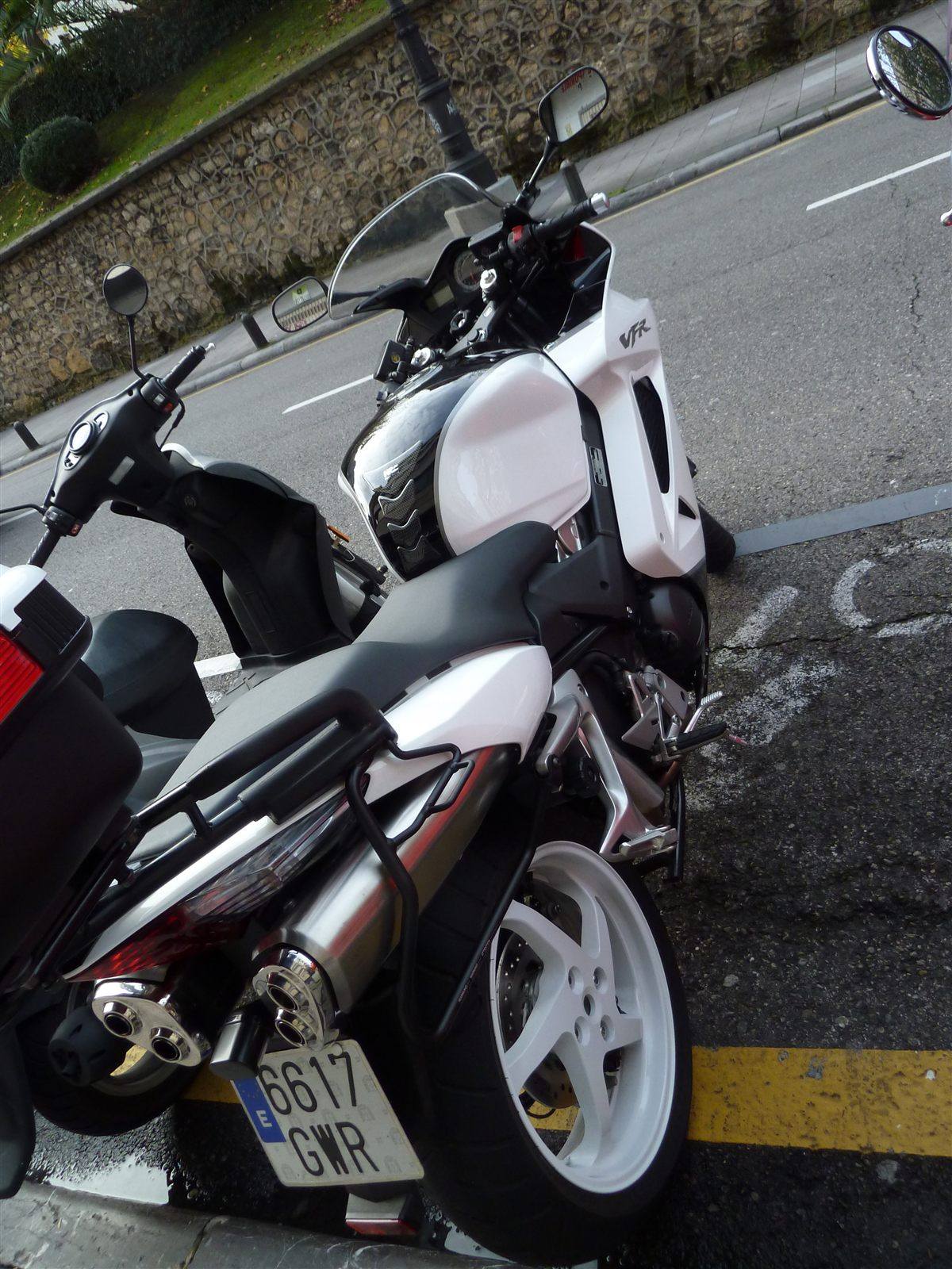 HONDA VFR 750F-G 1986