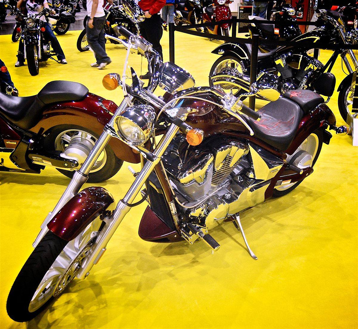 HONDA VT 1300CX FURY 2010 - 2011