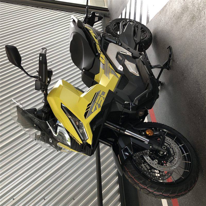 HONDA X-ADV 750 2025