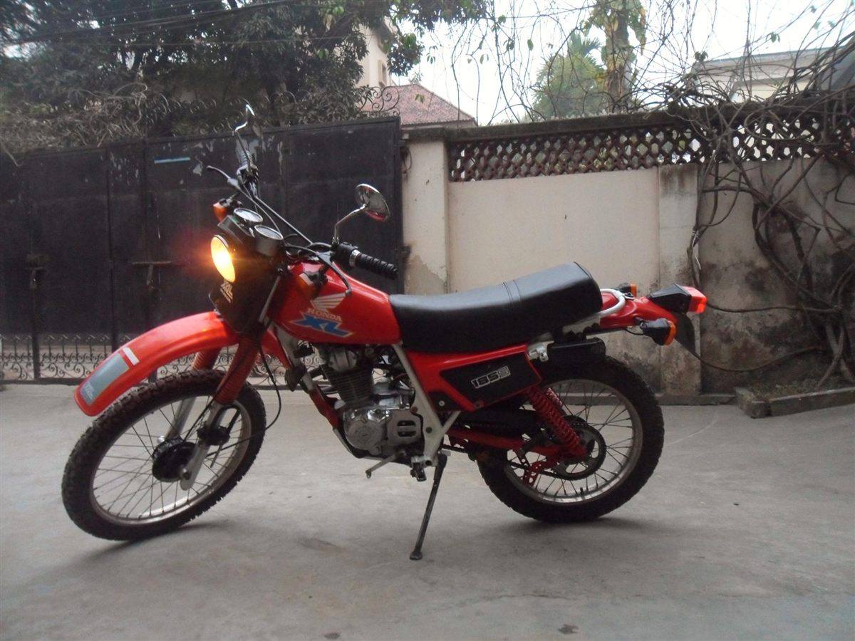 HONDA XL 185S 1984 - 1985
