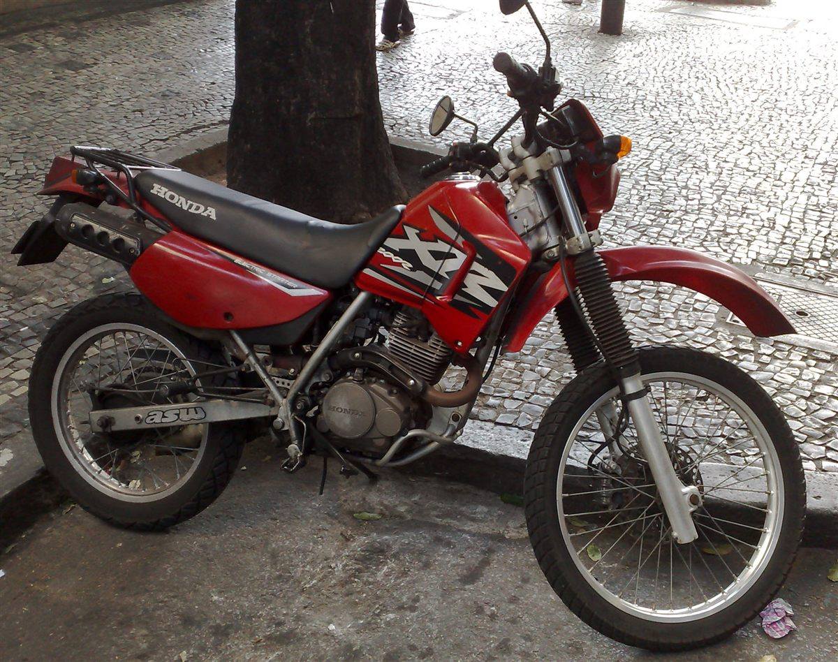 HONDA XR 200R 2002