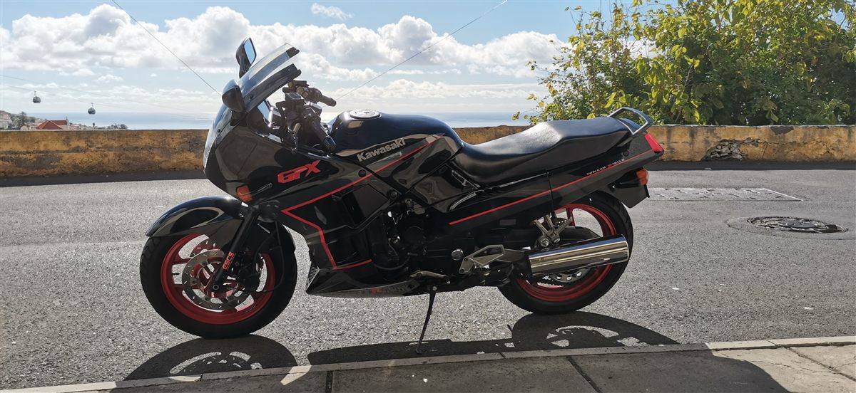 KAWASAKI GPX 750R 1986 - 1987