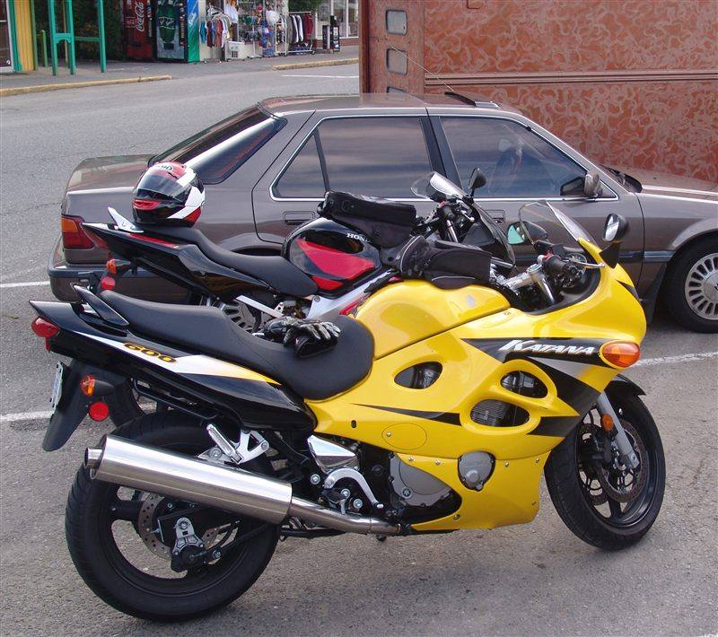 SUZUKI GSX 600F KATANA 2000 - 2001