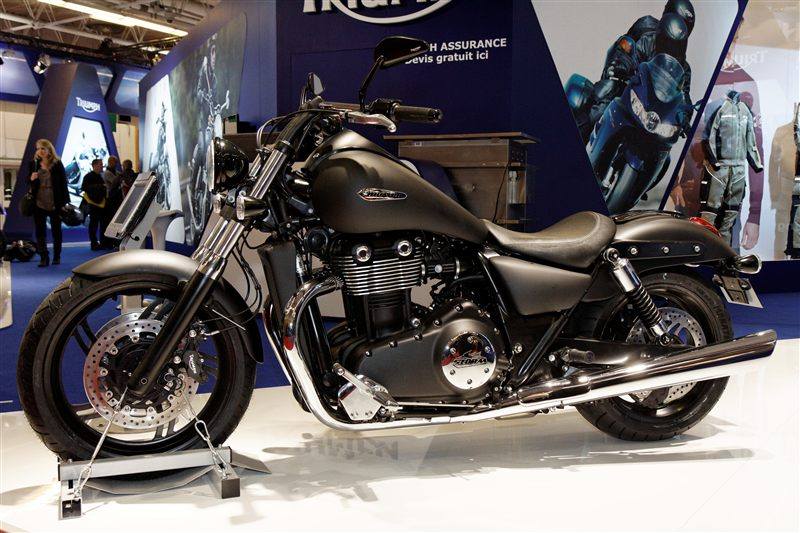 TRIUMPH THUNDERBIRD STORM 2011