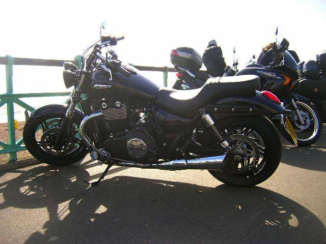 TRIUMPH THUNDERBIRD STORM 2011