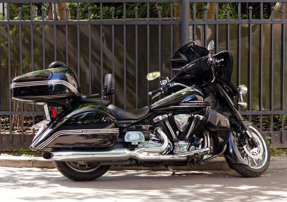 YAMAHA STAR STRATOLINER MIDNIGHT 2006