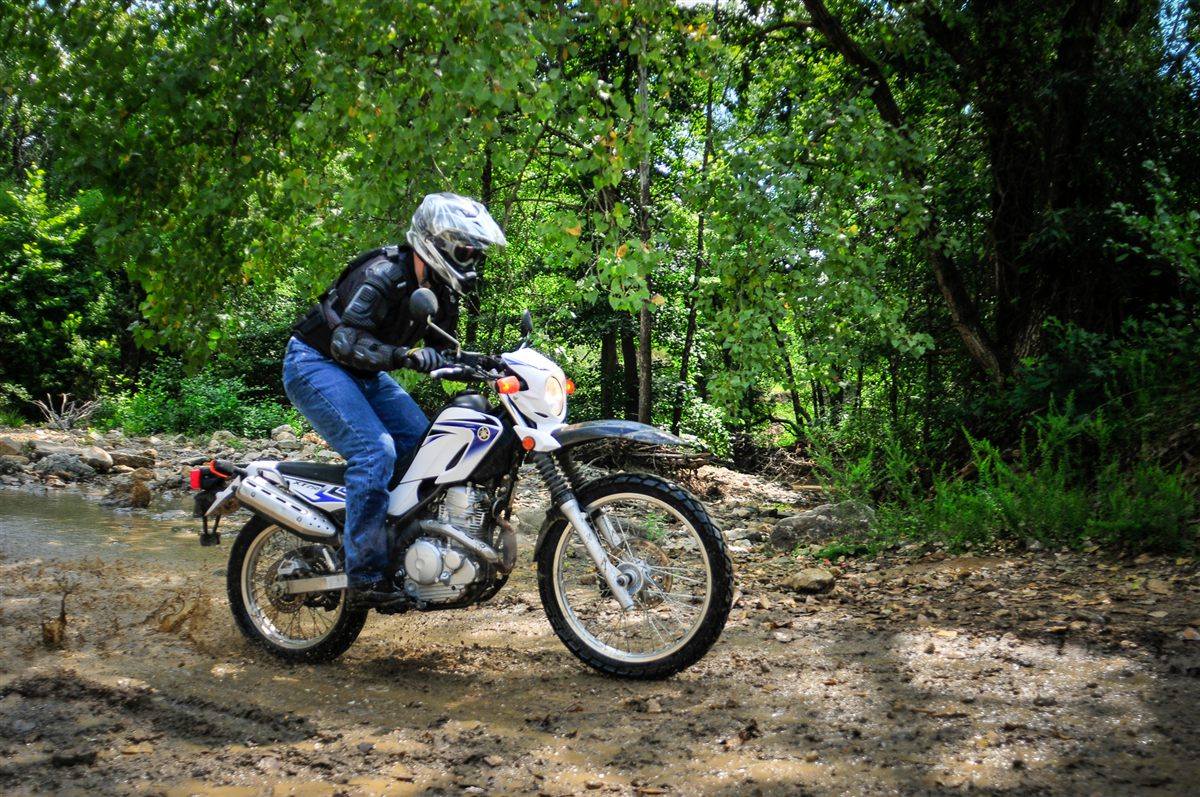 YAMAHA XT 250 SEROW 2010 - 2011