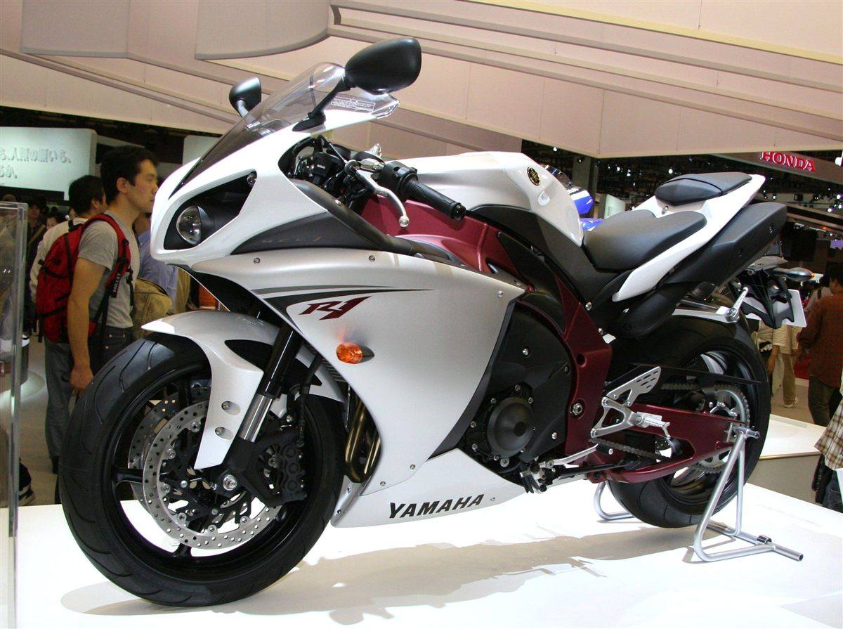 YAMAHA YZF 1000 R1 2010