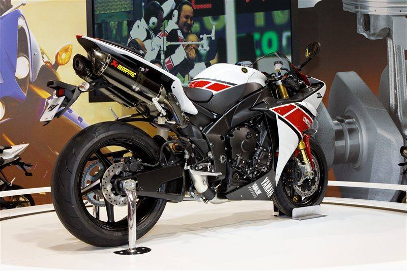 YAMAHA YZF 1000 R1 2011