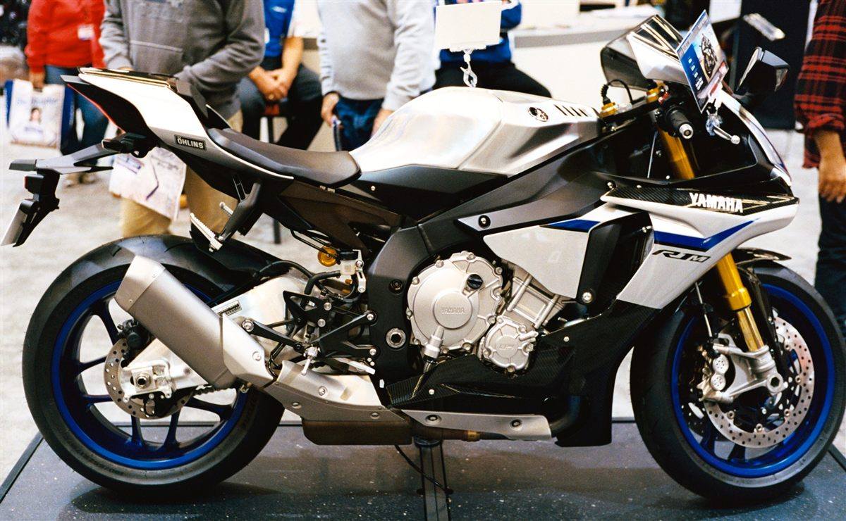 YAMAHA YZF 1000 R1M 2019